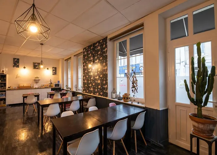 Logis Hôtel Au Croissant Buzançais