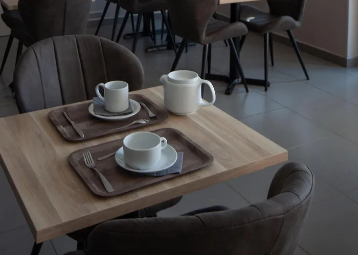 Lhotel Thouars