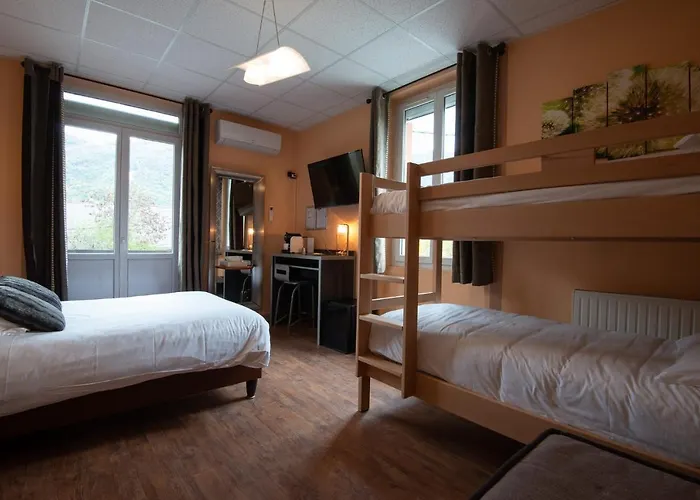 Hotel Les Ailes à Challes-les-Eaux
