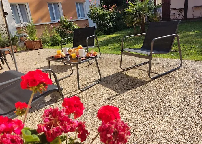 Hôtel Montespan Lussac-les-Châteaux
