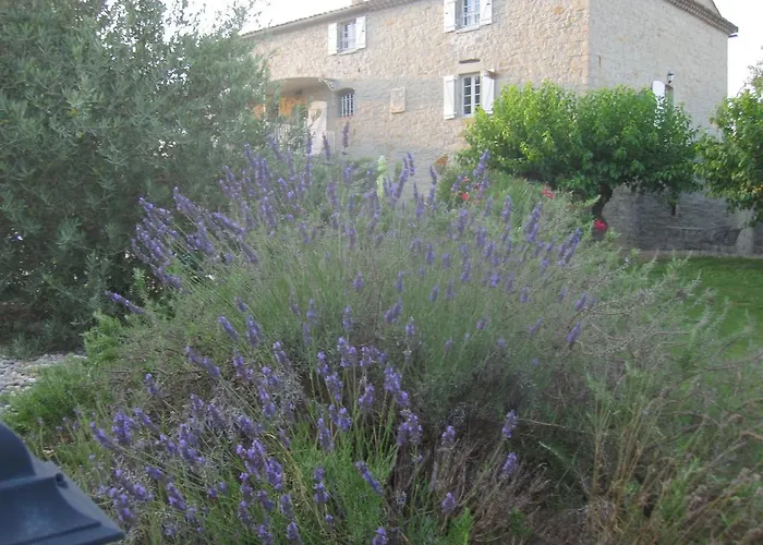 Bed and Breakfast Mas De La Garrigue à Les Vans