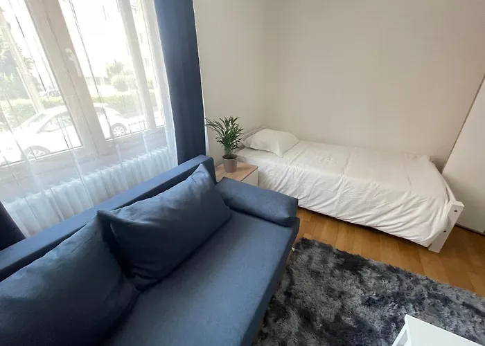 Chambre privée proche centre et gare 2 Besançon