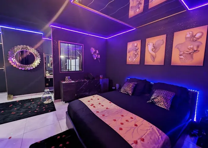 La Gold Room Jacuzzi & Sauna Prive Perpignan