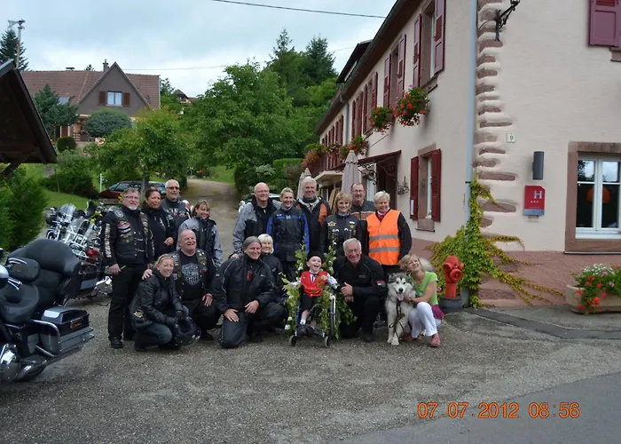 Hôtel du Haut Koenigsbourg - calme et nature Thannenkirch