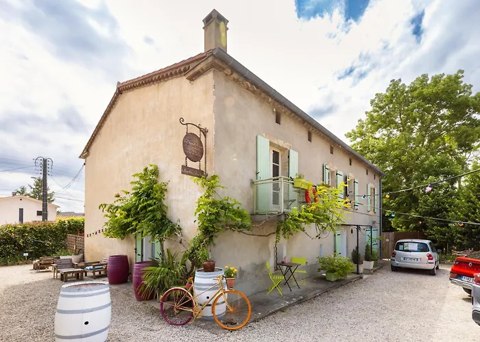 Le Grand Bassin, B&B autonome, au bord du canal du Midi Castelnaudary