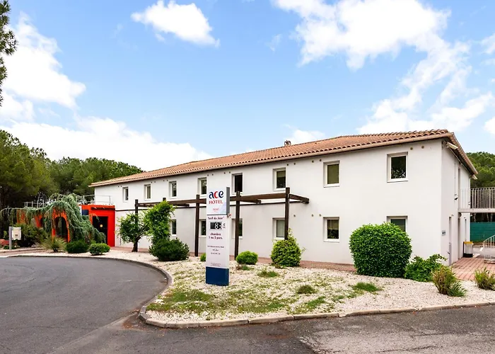 ACE Hôtel Travel Fabrègues - A9 Montpellier Sud