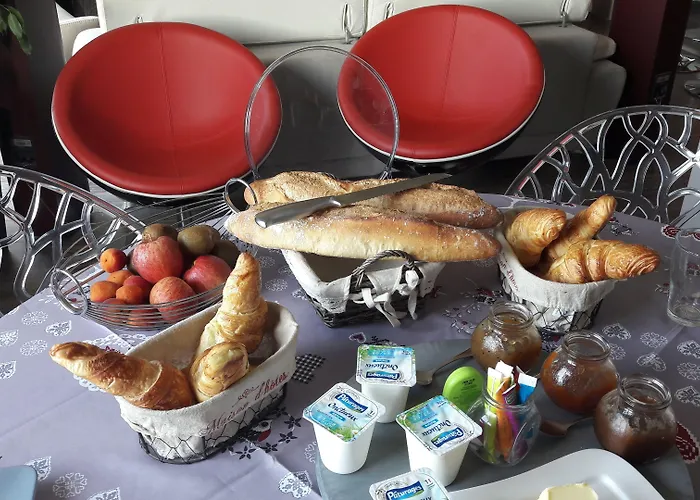 Bed and Breakfast La Colline aux Yeux Doubs à Baume-les-Dames