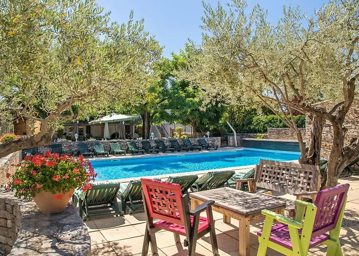 Hotel L'Escarbille à Saint-Martin-dʼArdèche