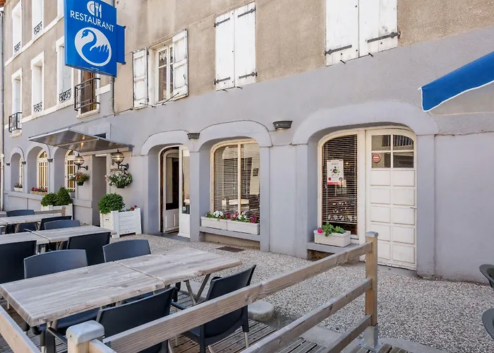 Hotel le Cygne Yssingeaux