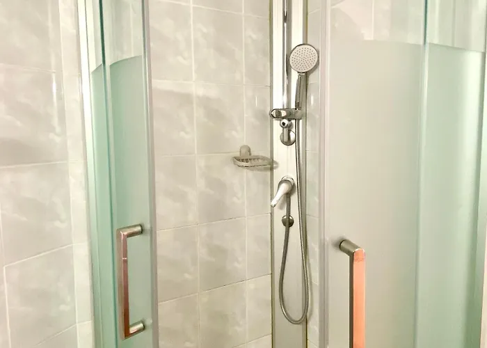 Hotel Le Village Gif-sur-Yvette