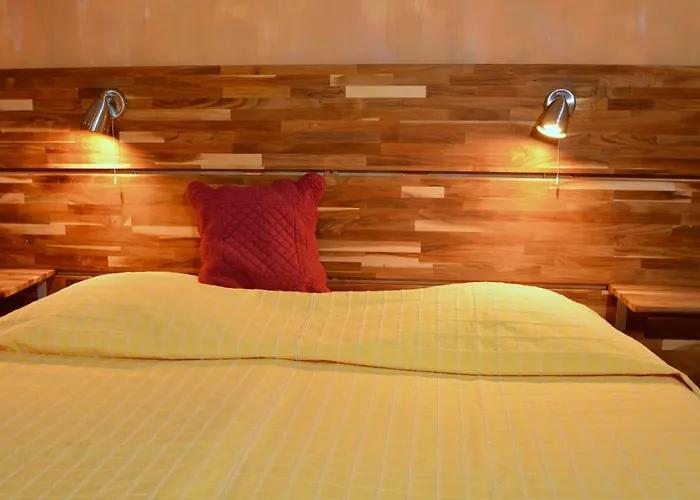 Hotel La Tuilière en Luberon à Cadenet