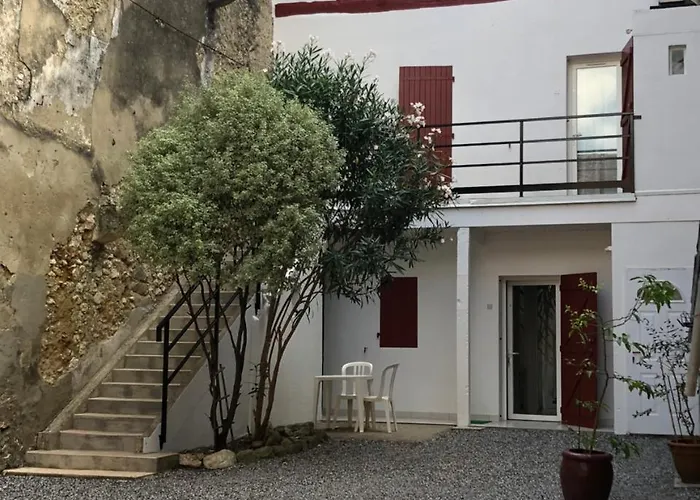 Hotel Les Arceaux Saint-Sever 