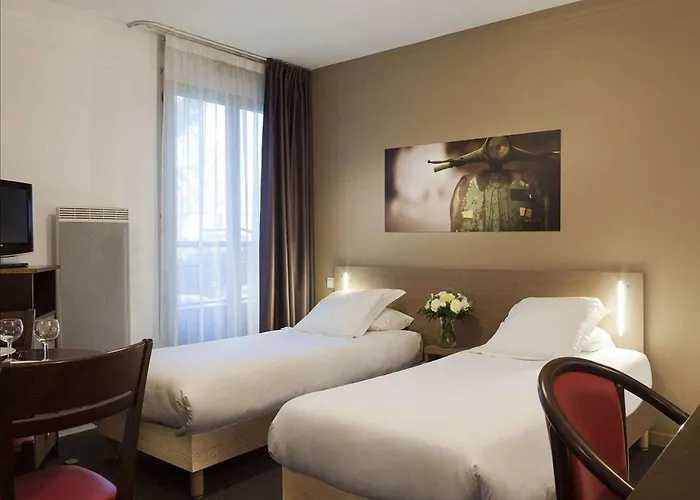 Comfort Suites Le-Port-Marly Paris Ouest Le Port-Marly