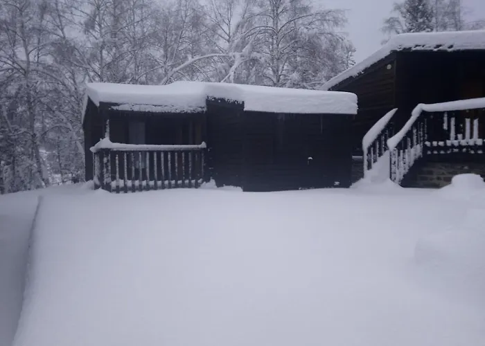 Les Chalets Du Goulet Le Bleymard